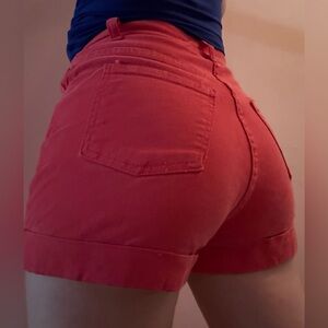 VINTAGE AMERICAN APPAREL RED SHORTS SIZE 24/25